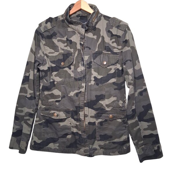 Endless Love Jackets & Blazers - Endless Love Camo Jacket Women M Woodland Camouflage Utility Military Cargo Zip